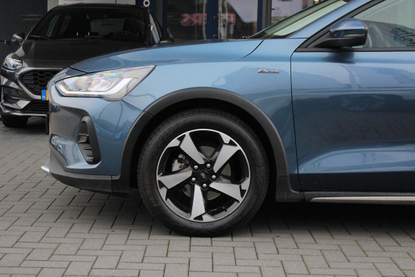 Ford Focus 1.0 EcoBoost Hybrid Active Style | Panoramadak | Winter Pack | Camera | Navigatie | Cruise control