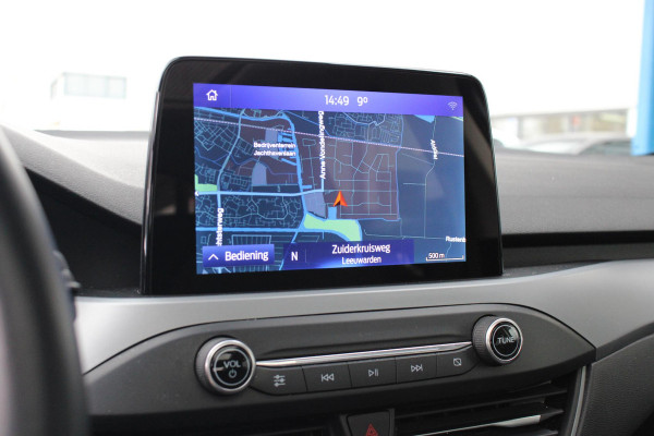 Ford Focus 1.0 EcoBoost Hybrid Active Style | Panoramadak | Winter Pack | Camera | Navigatie | Cruise control