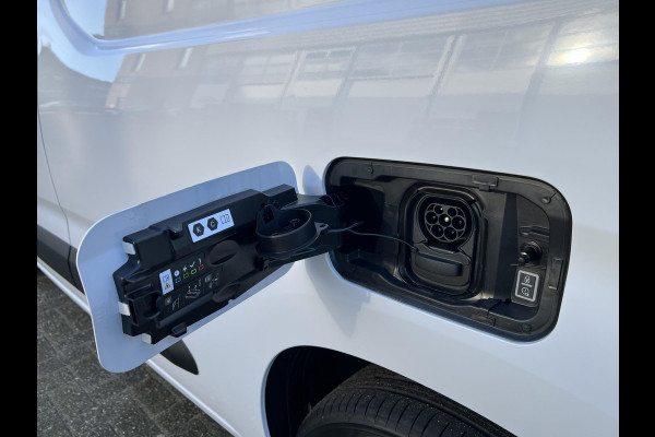 Opel Combo Electric L1 50kWh | Apple Carplay | passagiersbankje | Comfort stoel | betimmering | rijklaarprijs