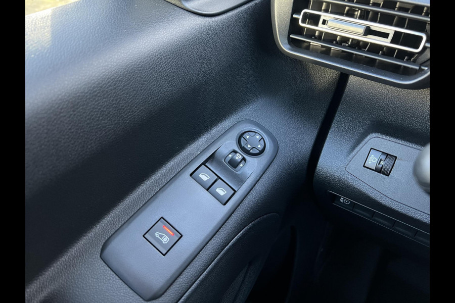 Opel Combo Electric L1 50kWh | Apple Carplay | passagiersbankje | Comfort stoel | betimmering | rijklaarprijs