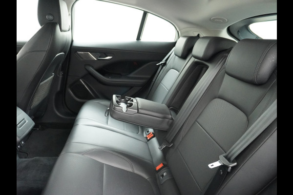 Jaguar I-PACE EV400pk 4WD Leer Pano-Dak Meridan-HiFi 90kWh Camera Apple Carplay Android Auto Stuurverwarming DAB PDC Keyless entry/start LED Lmv 18" Bluetooth WiFi Verkeersbord detectie Cruise Control  Uitparkeer waarschuwing Business Edition 400PK 696NM Koppel
