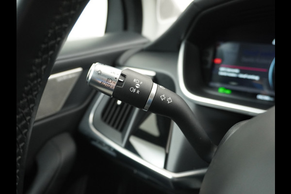 Jaguar I-PACE EV400pk 4WD Leer Pano-Dak Meridan-HiFi 90kWh Camera Apple Carplay Android Auto Stuurverwarming DAB PDC Keyless entry/start LED Lmv 18" Bluetooth WiFi Verkeersbord detectie Cruise Control  Uitparkeer waarschuwing Business Edition 400PK 696NM Koppel
