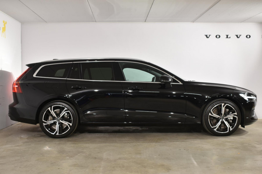 Volvo V60 T6 350PK Longe Range AWD Plus Bright / Sport lederen bekleding / Harman Kardon / 19'' velgen / Donker getint glas
