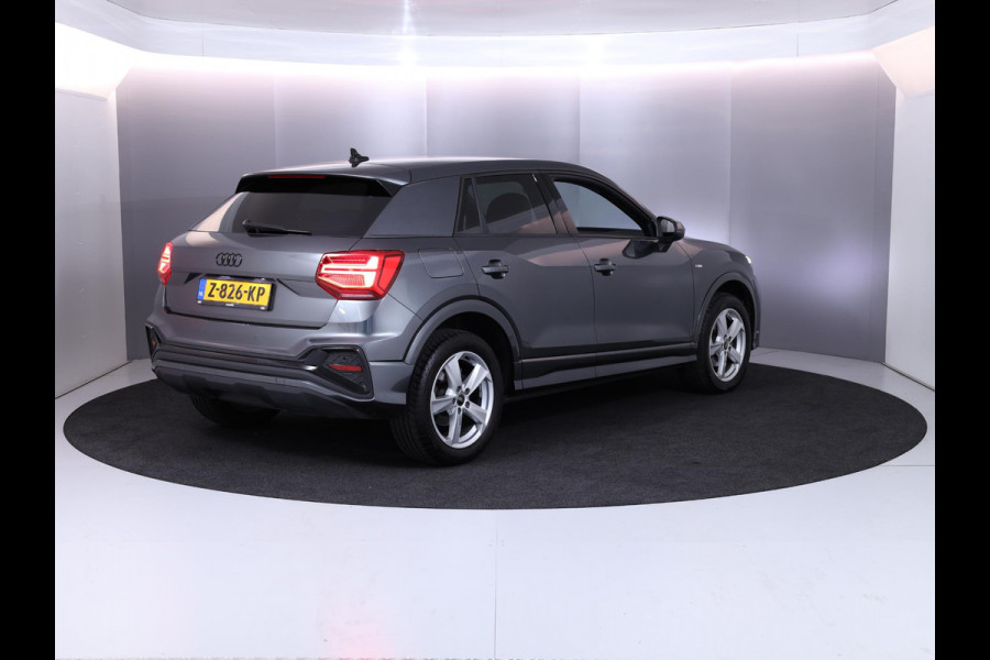 Audi Q2 35 TFSI S Edition 150 pk S-tronic | Verlengde garantie | Navigatie | Parkeersensoren achter | Adaptieve cruise control | Autom. airco | Matrix LED koplampen | S-line |
