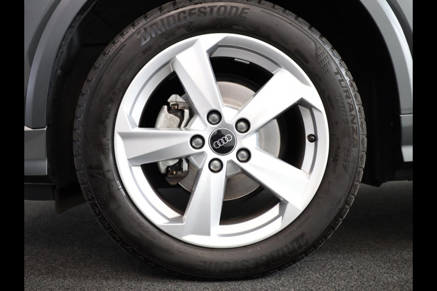 Audi Q2 35 TFSI S Edition 150 pk S-tronic | Verlengde garantie | Navigatie | Parkeersensoren achter | Adaptieve cruise control | Autom. airco | Matrix LED koplampen | S-line |