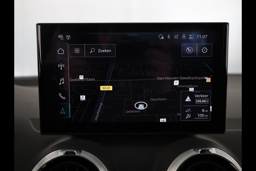 Audi Q2 35 TFSI S Edition 150 pk S-tronic | Verlengde garantie | Navigatie | Parkeersensoren achter | Adaptieve cruise control | Autom. airco | Matrix LED koplampen | S-line |