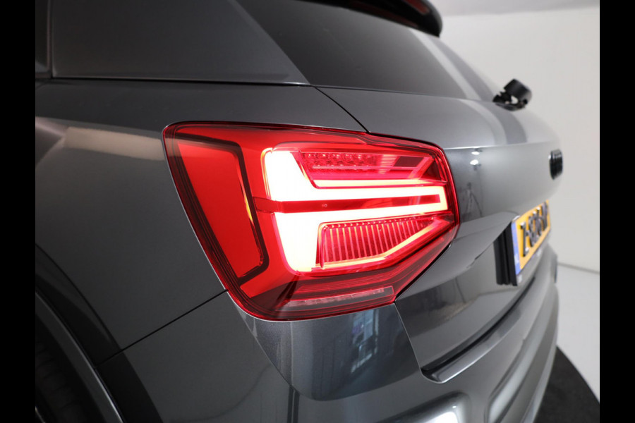 Audi Q2 35 TFSI S Edition 150 pk S-tronic | Verlengde garantie | Navigatie | Parkeersensoren achter | Adaptieve cruise control | Autom. airco | Matrix LED koplampen | S-line |