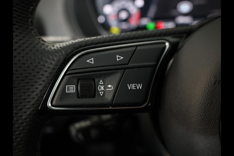 Audi Q2 35 TFSI S Edition 150 pk S-tronic | Verlengde garantie | Navigatie | Parkeersensoren achter | Adaptieve cruise control | Autom. airco | Matrix LED koplampen | S-line |