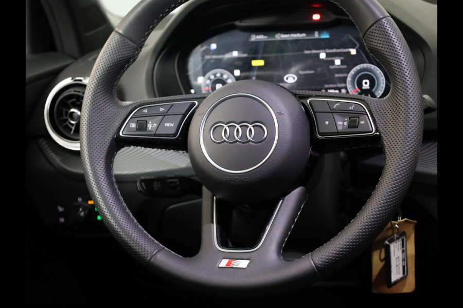 Audi Q2 35 TFSI S Edition 150 pk S-tronic | Verlengde garantie | Navigatie | Parkeersensoren achter | Adaptieve cruise control | Autom. airco | Matrix LED koplampen | S-line |