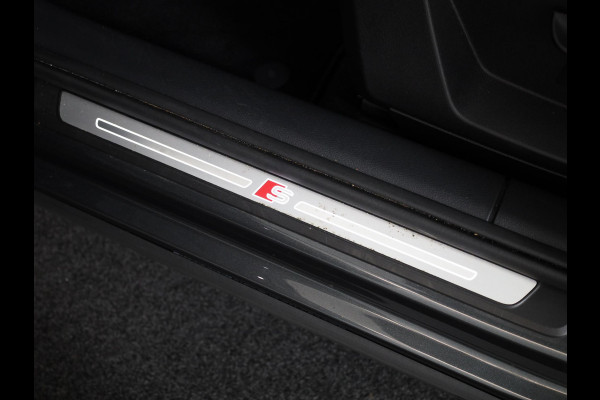 Audi Q2 35 TFSI S Edition 150 pk S-tronic | Verlengde garantie | Navigatie | Parkeersensoren achter | Adaptieve cruise control | Autom. airco | Matrix LED koplampen | S-line |
