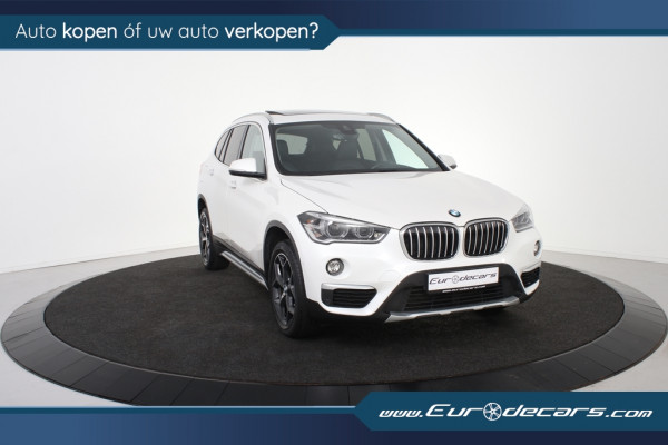 BMW X1 sDrive18i *1ste Eigenaar*Leer*Navigatie*HUD*Panoramadak*