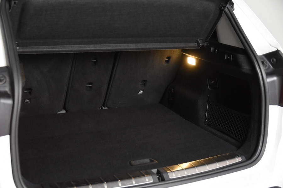 BMW X1 sDrive18i *1ste Eigenaar*Leer*Navigatie*HUD*Panoramadak*