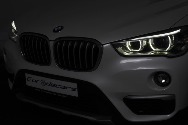 BMW X1 sDrive18i *1ste Eigenaar*Leer*Navigatie*HUD*Panoramadak*