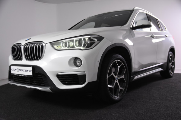 BMW X1 sDrive18i *1ste Eigenaar*Leer*Navigatie*HUD*Panoramadak*