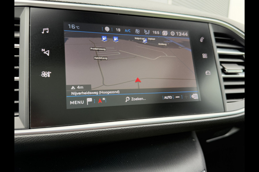Peugeot 308 SW BWJ 10-2019 | 1.2PT 131PK Allure | PANO | TREKHAAK | CRUISE | CAMERA | CLIMA | NAVI | LEDER/STOF