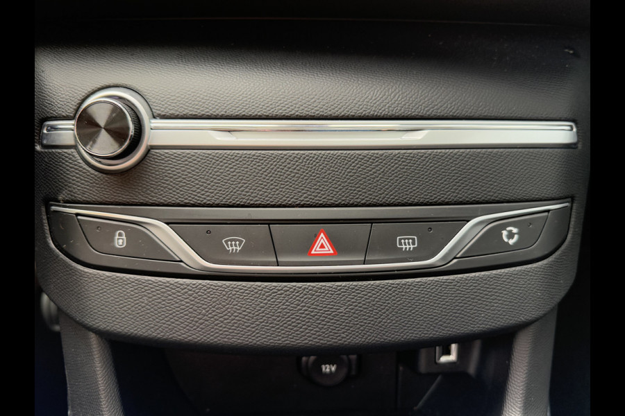 Peugeot 308 SW BWJ 10-2019 | 1.2PT 131PK Allure | PANO | TREKHAAK | CRUISE | CAMERA | CLIMA | NAVI | LEDER/STOF
