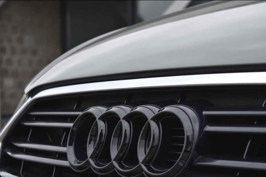 Audi A3 Limousine 30 TFSI Sport S Line | LED | DEALER ONDERHOUDEN | DAB | NAP | NAVIGATIE | CLIMATE CONTROLE