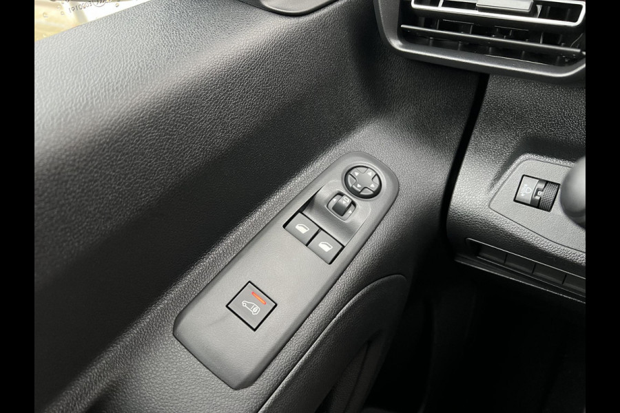Citroën Berlingo L1 100 Pk. | 2,9% rente | Apple Carplay | Climate Control | camera | Keyless Entry | Comfort bestuurdersstoel | rijklaarprijs