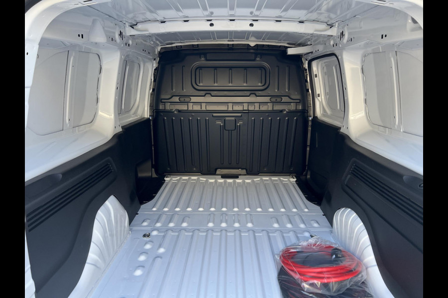 Citroën E-Berlingo L2 50 kWh 136pk | navi incl. Apple Carplay | camera | parkeersensoren voor & achter | digitale binnenspiegel | rijklaarprijs