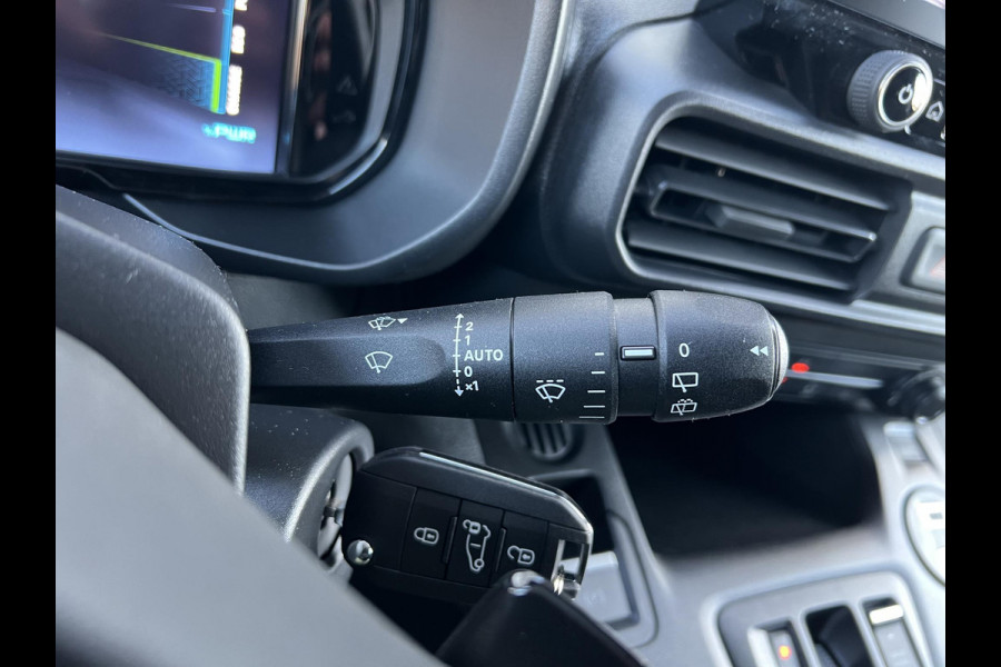 Citroën E-Berlingo L2 50 kWh 136pk | navi incl. Apple Carplay | camera | parkeersensoren voor & achter | digitale binnenspiegel | rijklaarprijs
