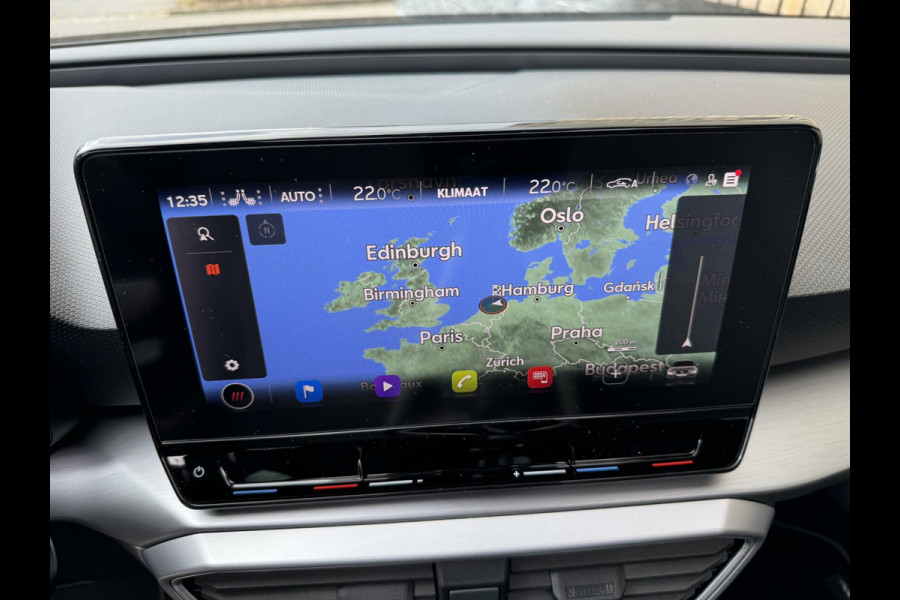 Seat Leon 1.5 eTSI FR Automaat | Panoramadak | Stoelverwarming | Achteruitrijcamera | LED verlichting | Stuurverwarming | Parkeersensoren