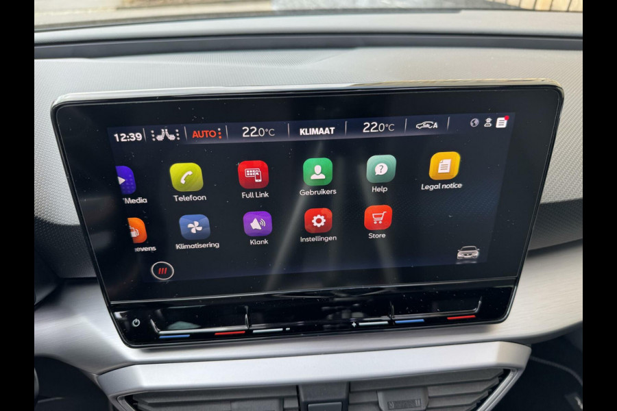 Seat Leon 1.5 eTSI FR Automaat | Panoramadak | Stoelverwarming | Achteruitrijcamera | LED verlichting | Stuurverwarming | Parkeersensoren