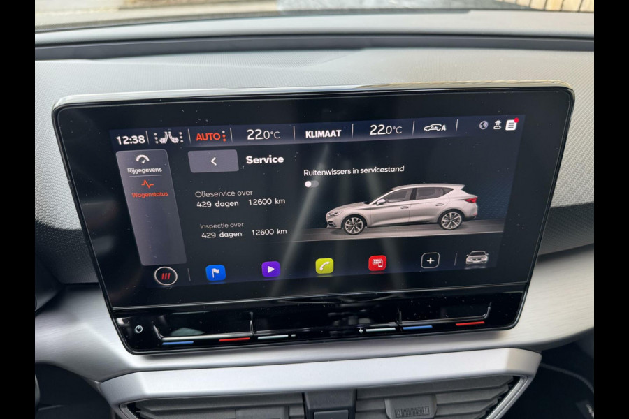 Seat Leon 1.5 eTSI FR Automaat | Panoramadak | Stoelverwarming | Achteruitrijcamera | LED verlichting | Stuurverwarming | Parkeersensoren