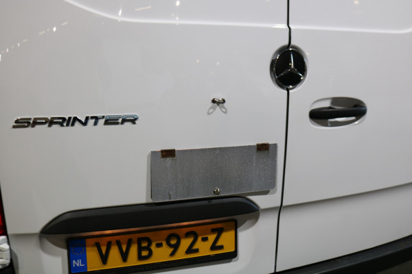 Mercedes-Benz Sprinter 315 CDI L3 H2 Automaat Airco Navigatie Laadklep