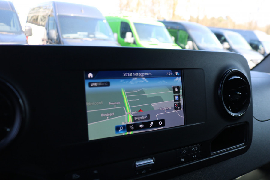 Mercedes-Benz Sprinter 315 CDI L3 H2 Automaat Airco Navigatie Laadklep
