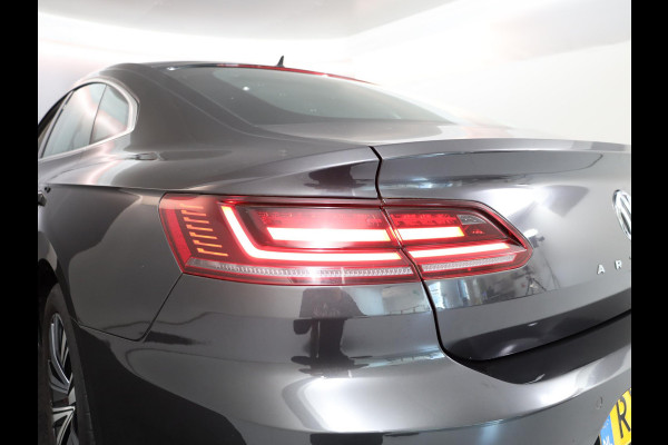Volkswagen Arteon 1.5 TSI Elegance 150pk DSG| el.trekhaak | Alarm| Leer | 18'LM-velgen| verwarmdevoorruit