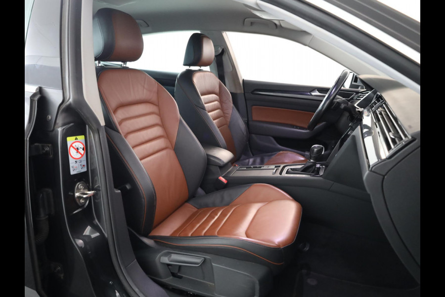 Volkswagen Arteon 1.5 TSI Elegance 150pk DSG| el.trekhaak | Alarm| Leer | 18'LM-velgen| verwarmdevoorruit