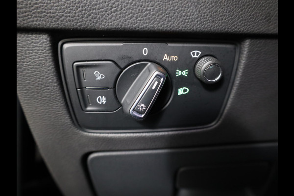 Volkswagen Arteon 1.5 TSI Elegance 150pk DSG| el.trekhaak | Alarm| Leer | 18'LM-velgen| verwarmdevoorruit