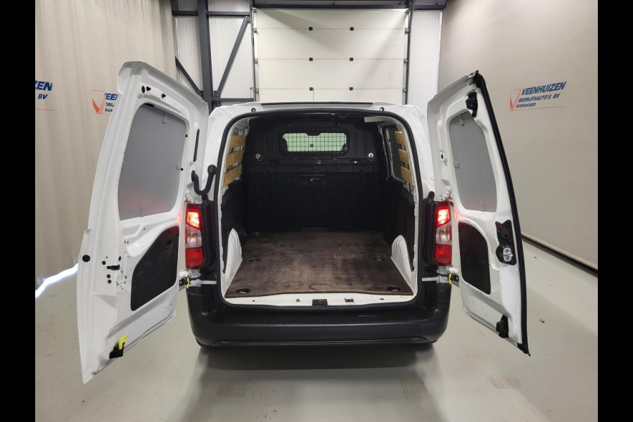 Peugeot Partner 1.2PureTech 111pk Benzine!