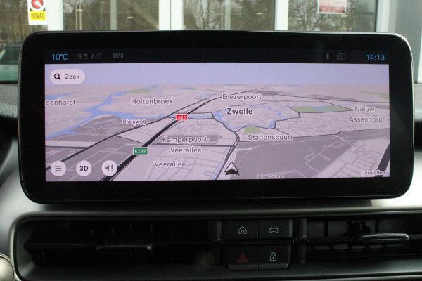 Jeep Avenger ALTITUDE 156PK 54 kWh | 3-FASE | ELEKTRISCH BEDIENBARE ACHTERKLEP | ACHTERUITRIJ CAMERA | NAVIGATIE | DRAADLOZE APPLE CARPLAY/ANDROID AUTO | ALL SEASON BANDEN | LICHTMETALEN VELGEN 17" | ADAPTIVE CRUISE CONTROL | DAB+ RADIO | DRAADLOZE TELEFOONLADER | KEYLESS ENTRY |
