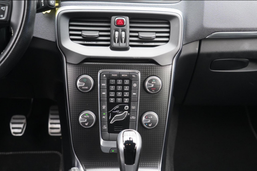 Volvo V40 2.0 T4 Business Sport / NL-Auto / 190 PK / Distributie recent verv. / Navigatie / Cruise / Climate