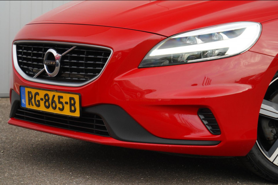 Volvo V40 2.0 T4 Business Sport / NL-Auto / 190 PK / Distributie recent verv. / Navigatie / Cruise / Climate