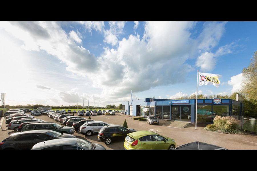 Volvo V40 2.0 T4 Business Sport / NL-Auto / 190 PK / Distributie recent verv. / Navigatie / Cruise / Climate