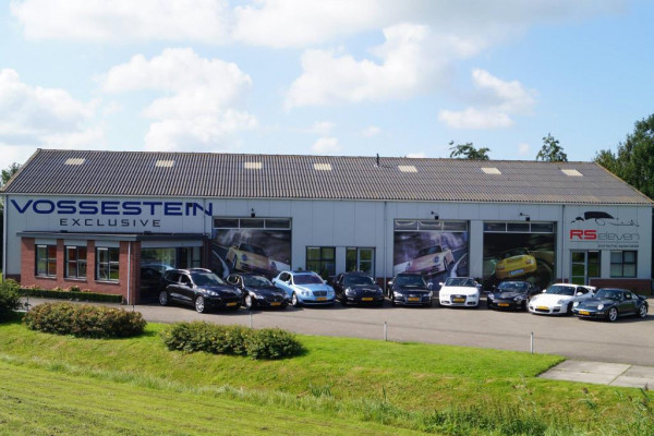Volvo V40 2.0 T4 Business Sport / NL-Auto / 190 PK / Distributie recent verv. / Navigatie / Cruise / Climate