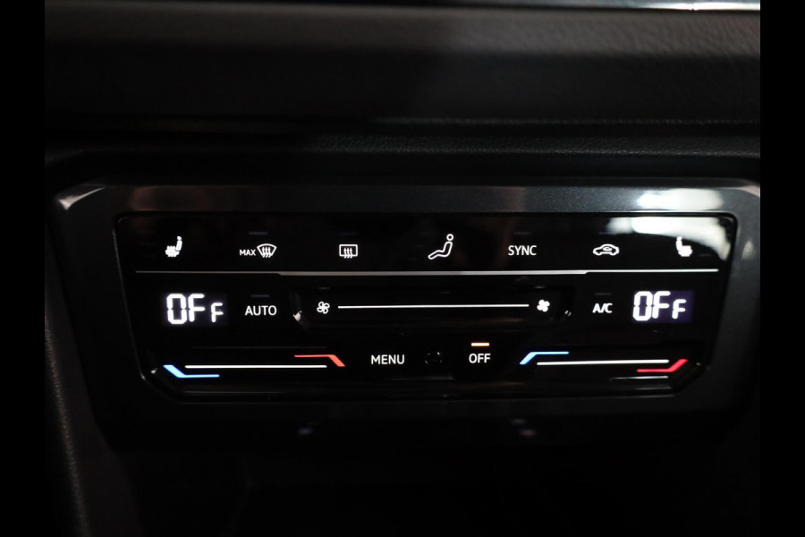 Volkswagen Tiguan 1.4 TSI eHybrid Life 245 pk Automaat (DSG) | Navigatie | Parkeersensoren (Park assist) | Achteruitrijcamera | Adaptieve cruise control | Stoelverwarming |