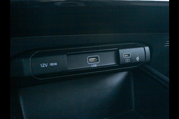 Kia Niro EV ExecutiveLine 64.8 kWh Lederen interieur l Stoel verwarming en ventilatie l Stuurwielverwarming l