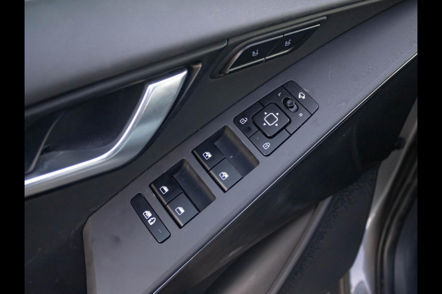 Kia Niro EV ExecutiveLine 64.8 kWh Lederen interieur l Stoel verwarming en ventilatie l Stuurwielverwarming l