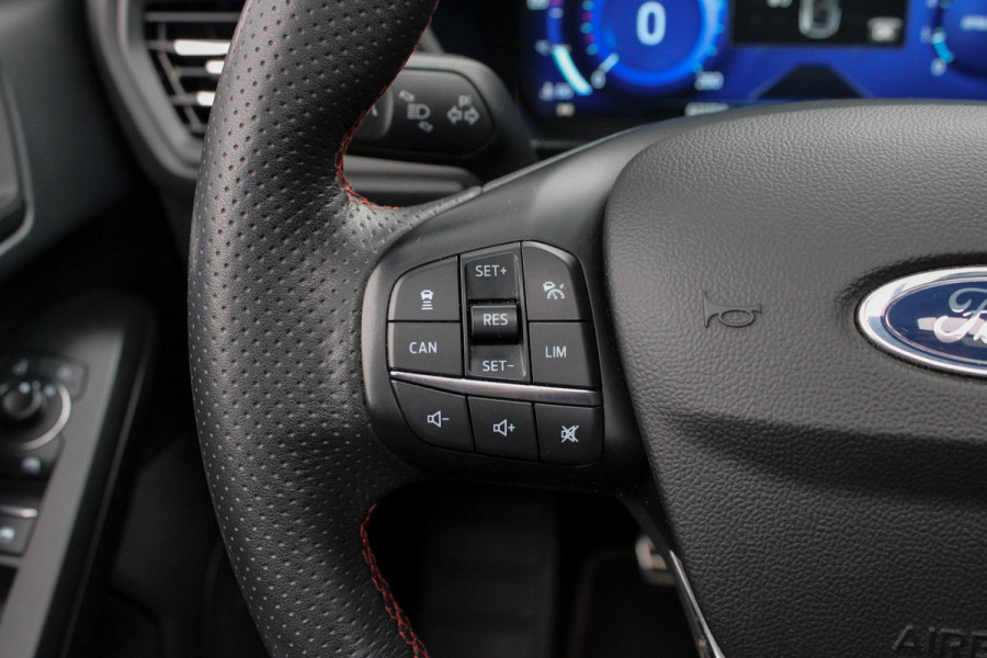 Ford Focus 2.3 Ecoboost 280pk ST-3 | Sper Differentieel | Panoramadak | Adaptive cruise control |Winter Pack | Trekhaak Afneembaar