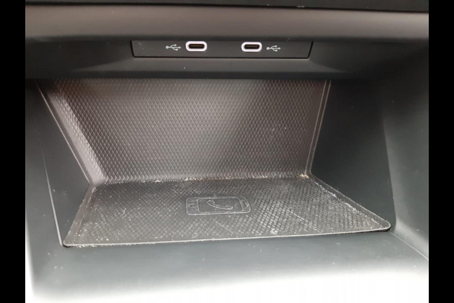 Volkswagen Golf 1.0 TSI Life