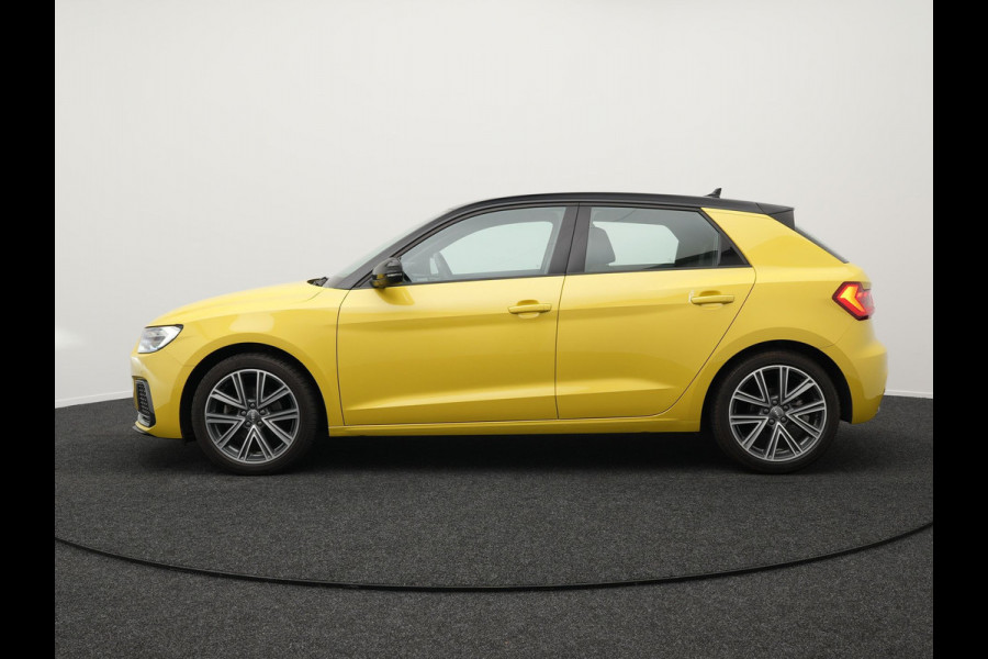 Audi A1 Sportback 35 TFSI S Line 150pk Dealer O.H | Apple Carplay | S Line Sportstoelen Verwarmd | LED Koplampen | Virtual | 17"L.M | Laneassist |