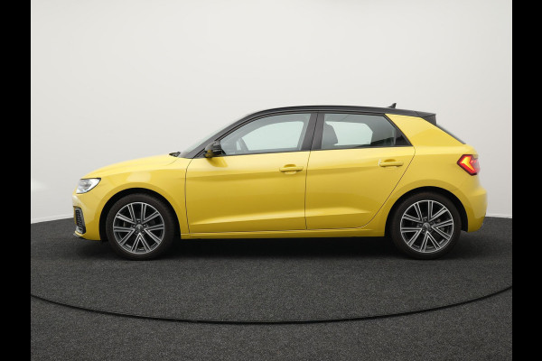 Audi A1 Sportback 35 TFSI S Line 150pk Dealer O.H | Apple Carplay | S Line Sportstoelen Verwarmd | LED Koplampen | Virtual | 17"L.M | Laneassist |