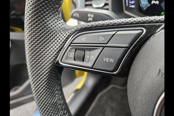 Audi A1 Sportback 35 TFSI S Line 150pk Dealer O.H | Apple Carplay | S Line Sportstoelen Verwarmd | LED Koplampen | Virtual | 17"L.M | Laneassist |