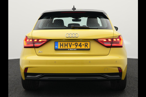 Audi A1 Sportback 35 TFSI S Line 150pk Dealer O.H | Apple Carplay | S Line Sportstoelen Verwarmd | LED Koplampen | Virtual | 17"L.M | Laneassist |
