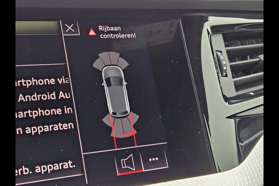 Audi A1 Sportback 35 TFSI S Line 150pk Dealer O.H | Apple Carplay | S Line Sportstoelen Verwarmd | LED Koplampen | Virtual | 17"L.M | Laneassist |