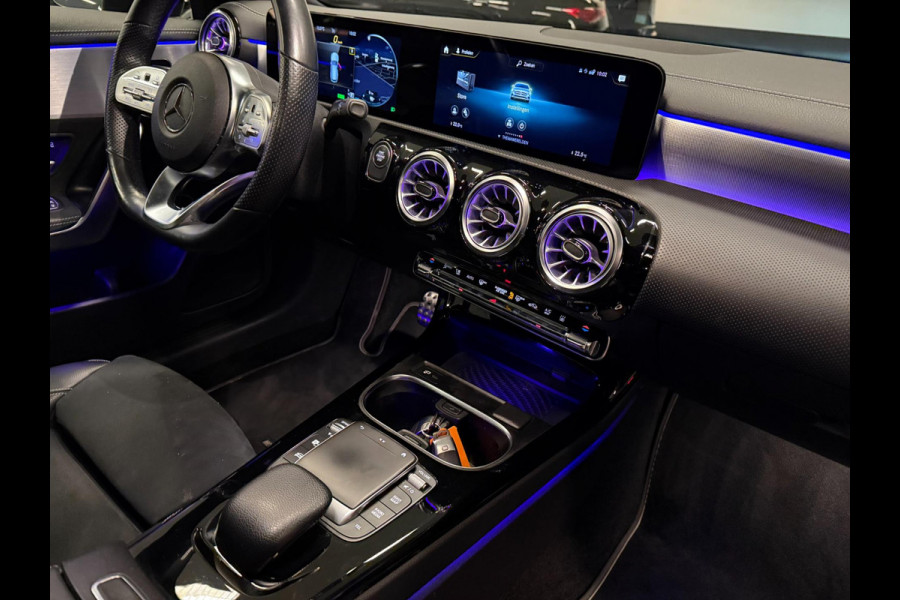 Mercedes-Benz CLA-Klasse Shooting Brake 250 e AMG PREMIUM 218PK SFEERVERL/NAVI/DAB/LED/V-COCKPIT/CARPLAY///