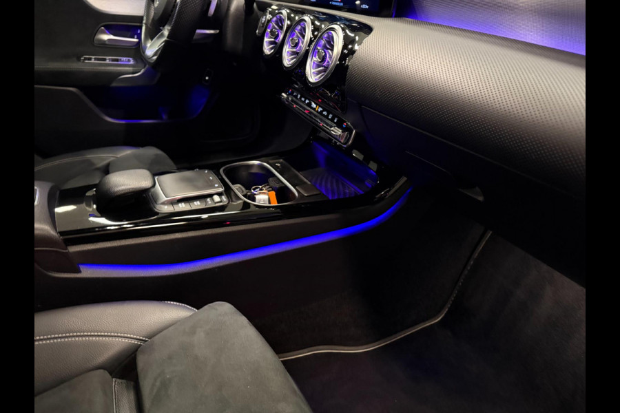 Mercedes-Benz CLA-Klasse Shooting Brake 250 e AMG PREMIUM 218PK SFEERVERL/NAVI/DAB/LED/V-COCKPIT/CARPLAY///